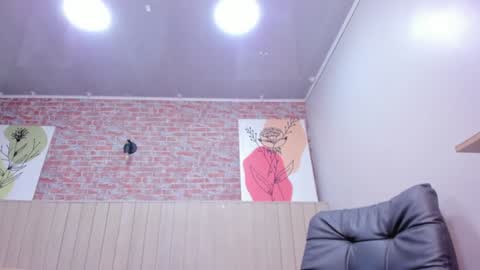 aprilricci online show from 01-08-25, 11:52