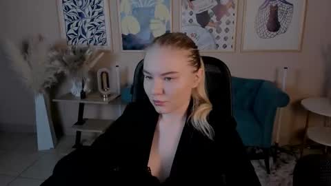 April. All year round.  online show from 11-16-25, 01:44