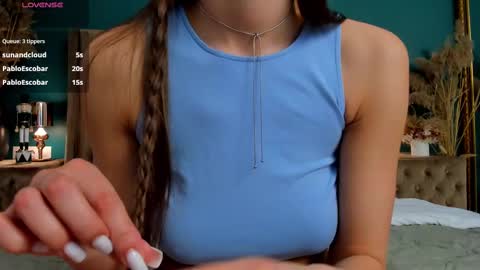 Snapshot of aprilwon chatting on 03-12-25, 12:26 April online show from 03-12-25, 12:26