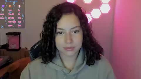 aqua emilly online show from 01-09-25, 02:54