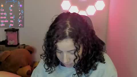 aqua emilly online show from 01-11-25, 02:20