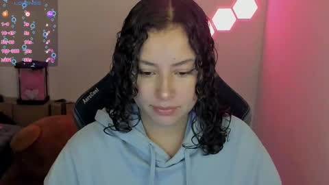 aqua emilly online show from 01-14-25, 01:47