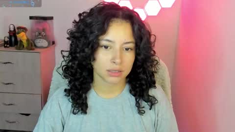 aqua emilly online show from 11-04-25, 11:15