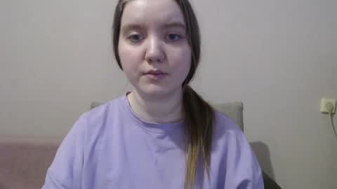 Snapshot of aquanarmin chatting on 01-07-25, 08:13 Josefin online show from 01-07-25, 08:13