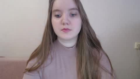 Snapshot of aquanarmin chatting on 01-16-25, 05:32 Josefin online show from 01-16-25, 05:32