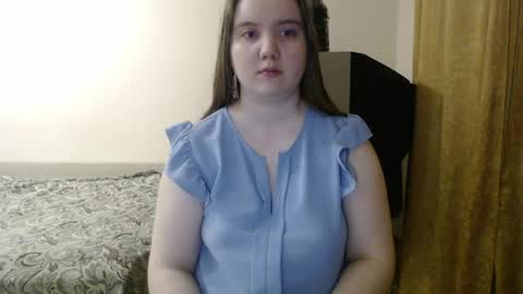 Josefin online show from 04-24-26, 03:58