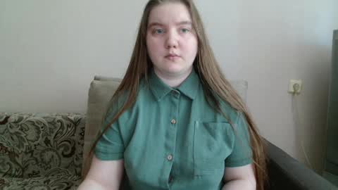 Josefin online show from 06-06-26, 05:23