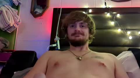 Snapshot of aquarius4220 chatting on 12-18-24, 12:07 Aquarius420 online show from 12-18-24, 12:07