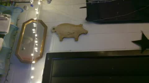 Snapshot of aquarius4220 chatting on 03-01-25, 09:07 Aquarius420 online show from 03-01-25, 09:07