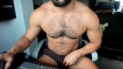 T. online show from 04-06-26, 01:01