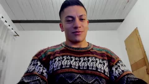 Snapshot of aquiles_51 chatting on 12-02-24, 01:36 Jonathan online show from 12-02-24, 01:36