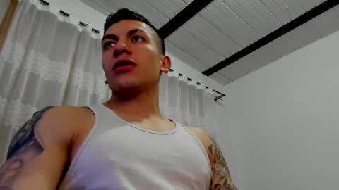 Snapshot of aquiles_51 chatting on 12-04-24, 02:09 Jonathan online show from 12-04-24, 02:09