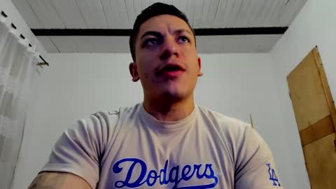 Snapshot of aquiles_51 chatting on 12-14-24, 01:17 Jonathan online show from 12-14-24, 01:17