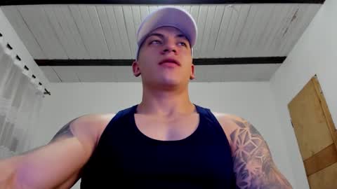 Snapshot of aquiles_51 chatting on 12-24-24, 12:33 Jonathan online show from 12-24-24, 12:33