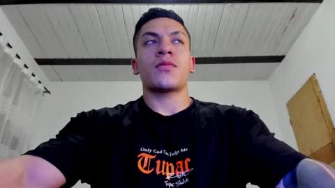 Snapshot of aquiles_51 chatting on 12-29-24, 11:39 Jonathan online show from 12-29-24, 11:39