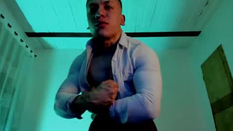 Snapshot of aquiles_51 chatting on 01-24-25, 11:34 Jonathan online show from 01-24-25, 11:34