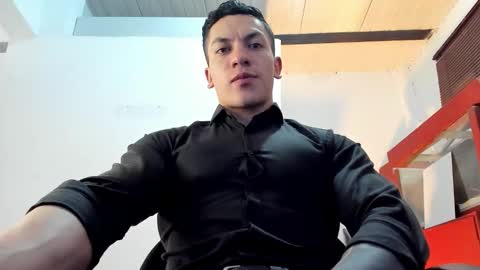 Snapshot of aquiles_51 chatting on 09-30-25, 08:47 Jonathan online show from 09-30-25, 08:47