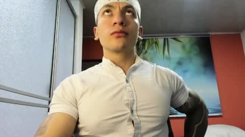 Jonathan online show from 04-07-26, 06:41