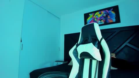 AquilesElpapi online show from 11-14-25, 09:35