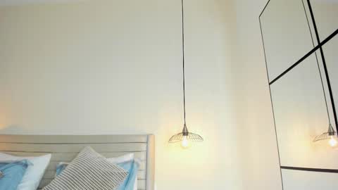  Ara Ferrer  online show from 02-25-26, 02:48