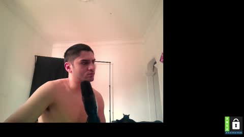 Snapshot of arab_b chatting on 10-13-25, 12:49 Thiago online show from 10-13-25, 12:49