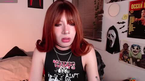 Snapshot of arabella_stone chatting on 12-27-24, 03:31 Arabella online show from 12-27-24, 03:31