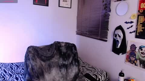 Snapshot of arabella_stone chatting on 12-28-24, 03:04 Arabella online show from 12-28-24, 03:04