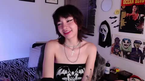 Snapshot of arabella_stone chatting on 12-28-24, 09:09 Arabella online show from 12-28-24, 09:09