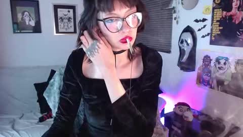 Snapshot of arabella_stone chatting on 03-04-25, 07:30 Arabella online show from 03-04-25, 07:30