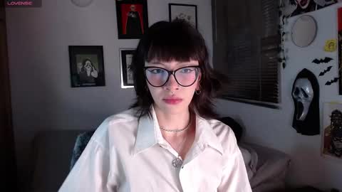 Snapshot of arabella_stone chatting on 03-08-25, 10:13 Arabella online show from 03-08-25, 10:13