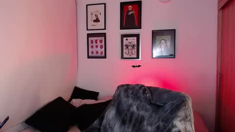 Snapshot of arabella_stone chatting on 09-12-25, 01:06 Arabella online show from 09-12-25, 01:06