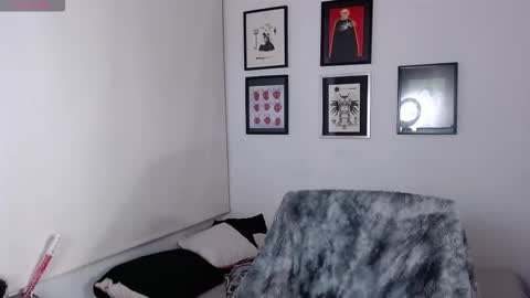 Snapshot of arabella_stone chatting on 10-12-25, 11:48 Arabella online show from 10-12-25, 11:48