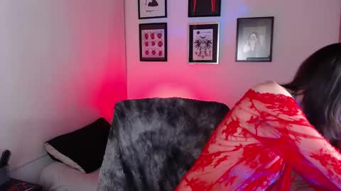 Snapshot of arabella_stone chatting on 10-20-25, 02:34 Arabella online show from 10-20-25, 02:34