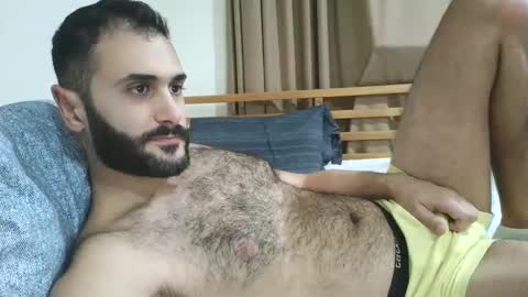 hairycub online show from 02-12-25, 05:05