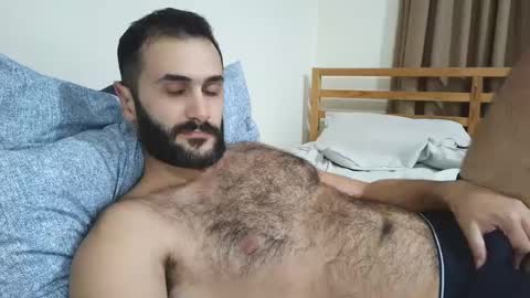 hairycub online show from 02-19-25, 03:27