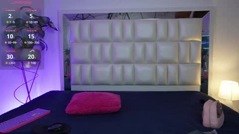   online show from 12-11-24, 04:18