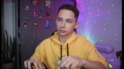 ARCHIBALDO online show from 02-05-25, 01:11