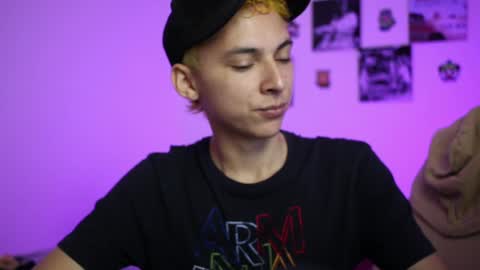 ARCHIBALDO online show from 09-21-25, 02:29