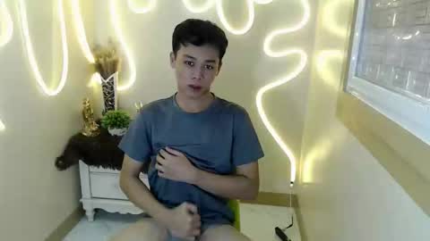 Snapshot of archie_moreno chatting on 01-19-26, 06:06 ARCHIE online show from 01-19-26, 06:06