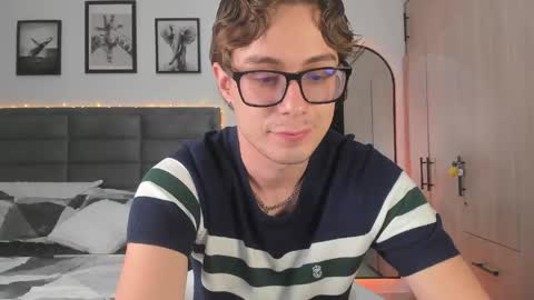 Archie online show from 05-07-26, 06:13