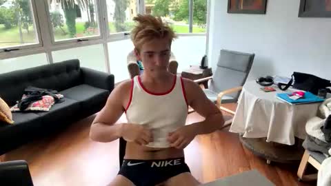 Archie online show from 01-09-26, 08:54