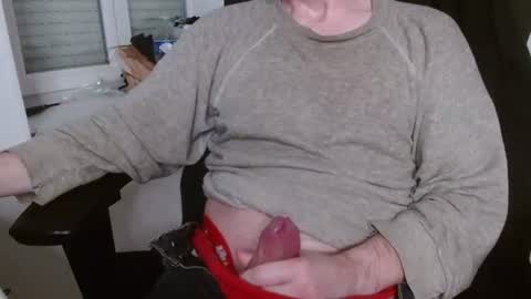 Arek online show from 03-11-25, 07:03