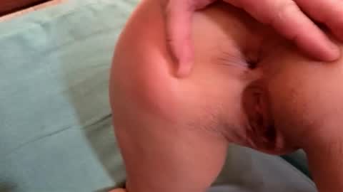 Areola Sky online show from 02-12-26, 02:50