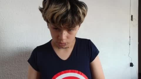 Snapshot of ares_boo chatting on 02-18-25, 07:19 ares online show from 02-18-25, 07:19