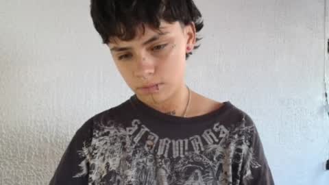 Snapshot of ares_boo chatting on 02-27-25, 10:20 ares online show from 02-27-25, 10:20