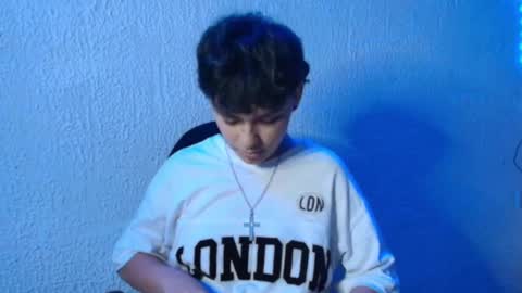 Snapshot of ares_boo chatting on 03-07-25, 01:20 ares online show from 03-07-25, 01:20