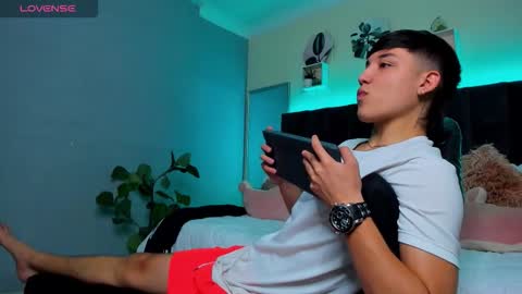 Ares online show from 10-07-25, 02:58