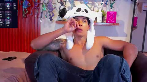 aress444 online show from 10-01-25, 01:44