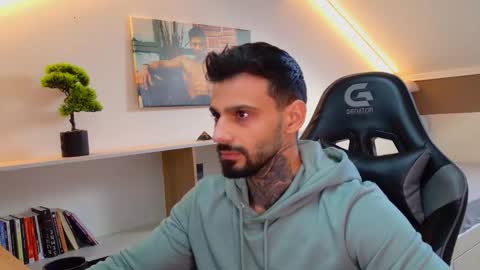 Ares Steel online show from 10-20-25, 06:03