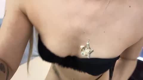 argentin3hotcouple online show from 11-03-25, 04:14